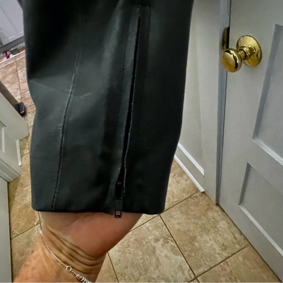 Ducati Black Leather Bomber Jacket for Men - Picture 5 of 12